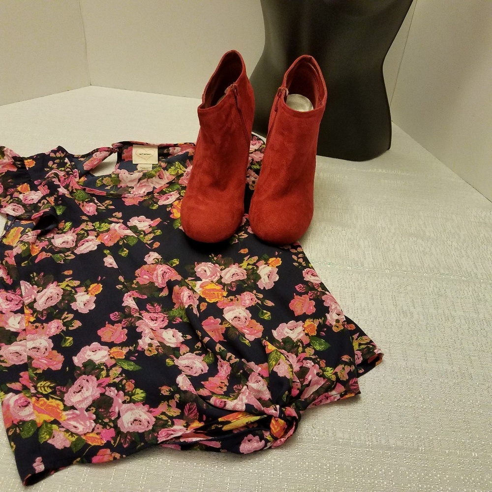 Diba East Brick Red Faux Suede Booties 5 In Heels - Picture 4 of 7